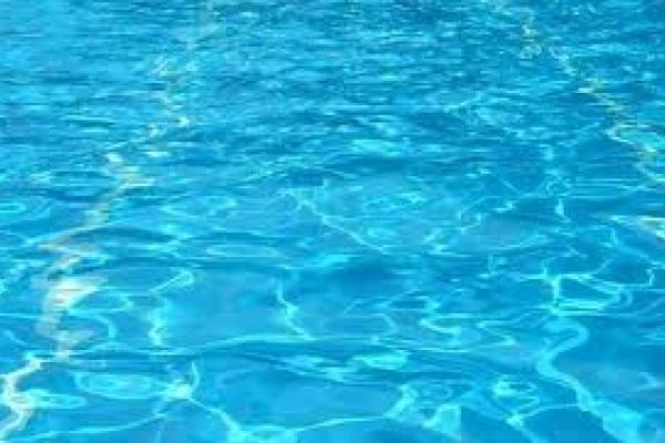 Piscine fermée le 27 septembre.