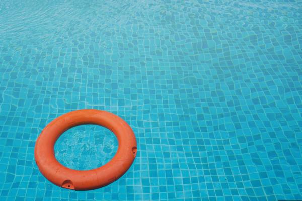 Accès piscine momentanément bloqué !!!
