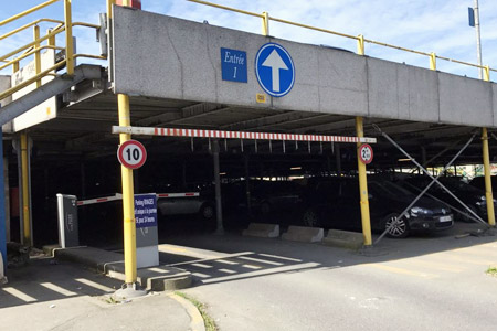 Le parking du rivage